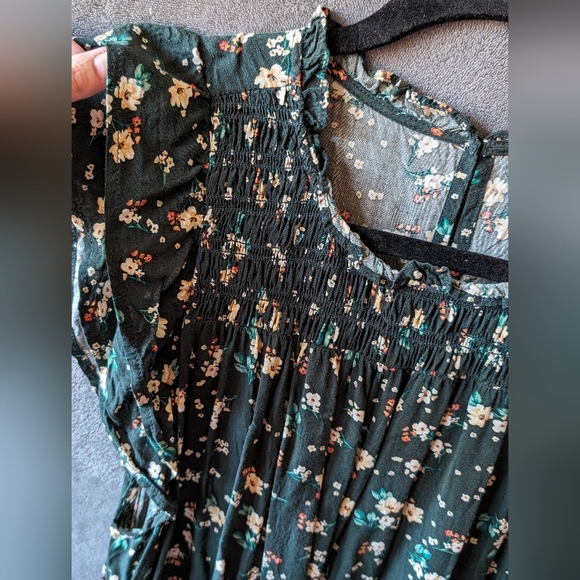 Old Navy Floral Blouse size XL - Picture 4 of 4